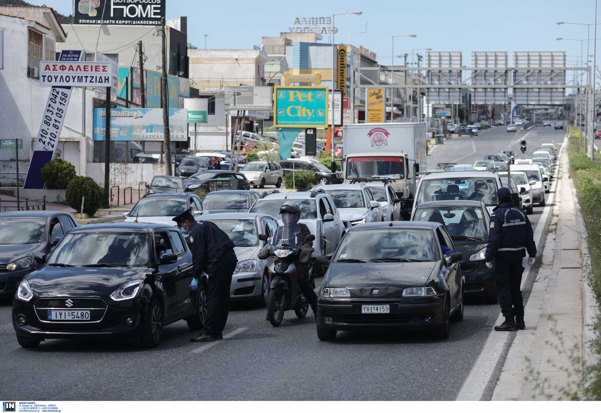 Βασιλακόπουλος: Να αραιώσουμε το Πάσχα – Καλύτερα έξω στο χωριό (vid)