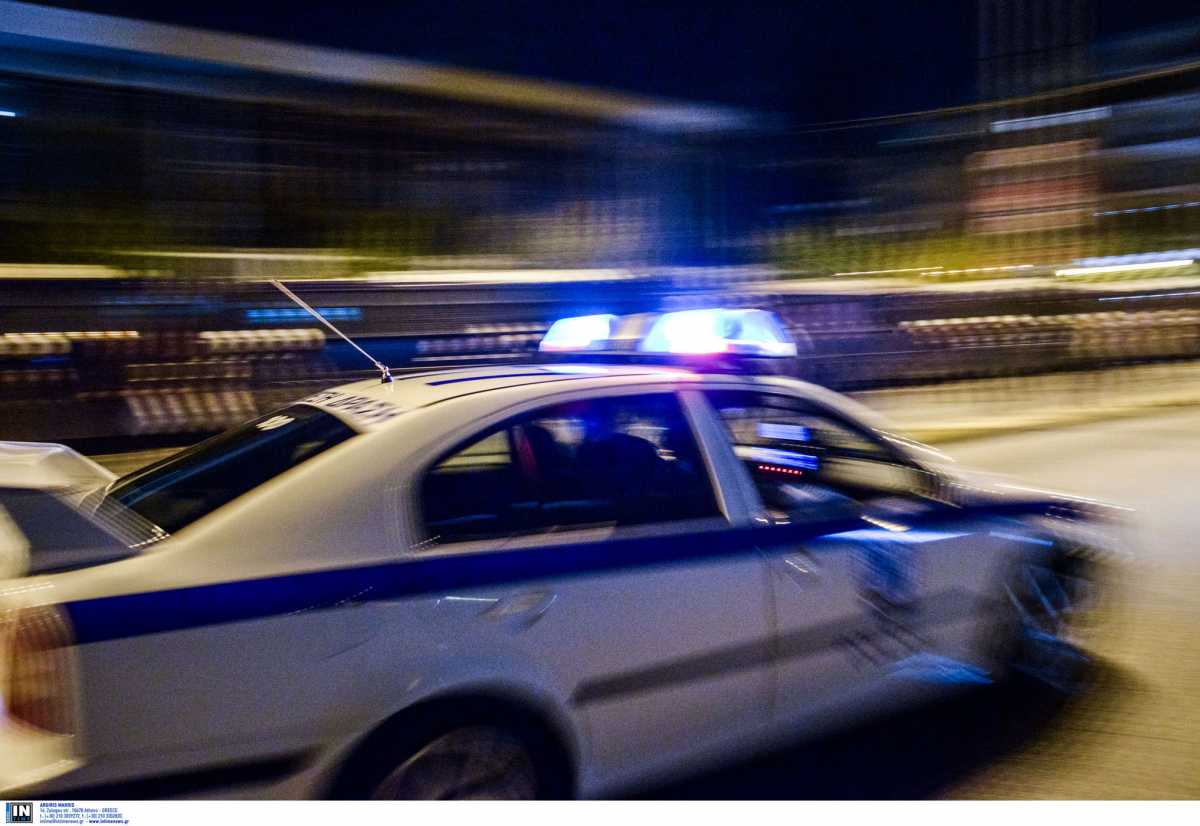 Άγρια καταδίωξη στο κέντρο της Αθήνας: Διαρρήκτες επιτέθηκαν σε αστυνομικούς