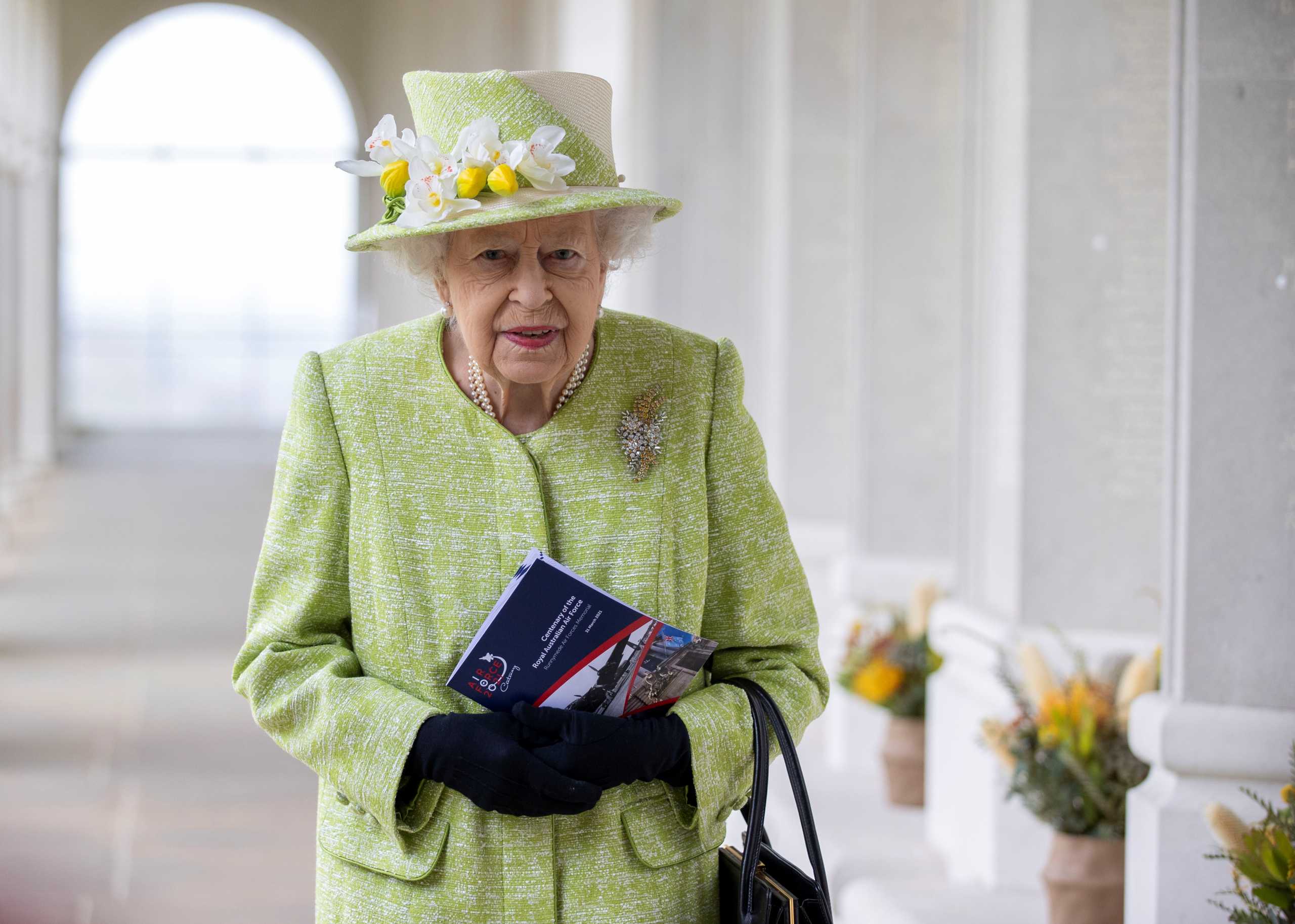 Βρετανία: Ανοίγουν οι βασιλικοί κήποι για δεξιώσεις χωρίς όμως την βασίλισσα Ελισάβετ