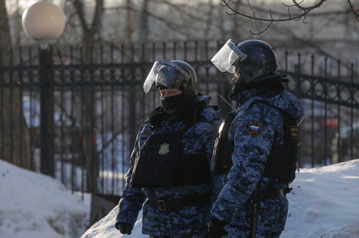 «Ντου» της ρωσικής αστυνομίας σε σπίτια δημοσιογράφων