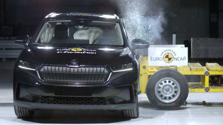 Πόσο ασφαλή είναι τα ηλεκτρικά Skoda ENYAQ iV και VW ID.4 σύμφωνα με τον Euro NCAP; (video)