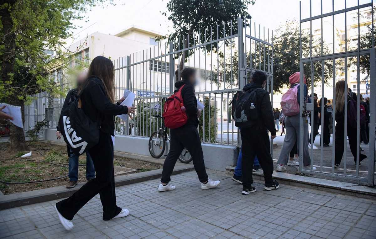 Κορονοϊός – Αγρίνιο: Συναγερμός σε τέσσερα σχολεία μετά από self test