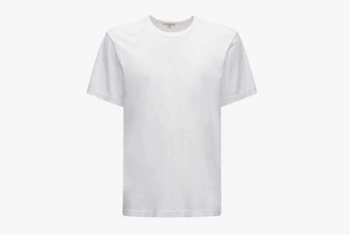 10 λευκά T-shirts που θα φοράς μέχρι το τέλος του καλοκαιριού