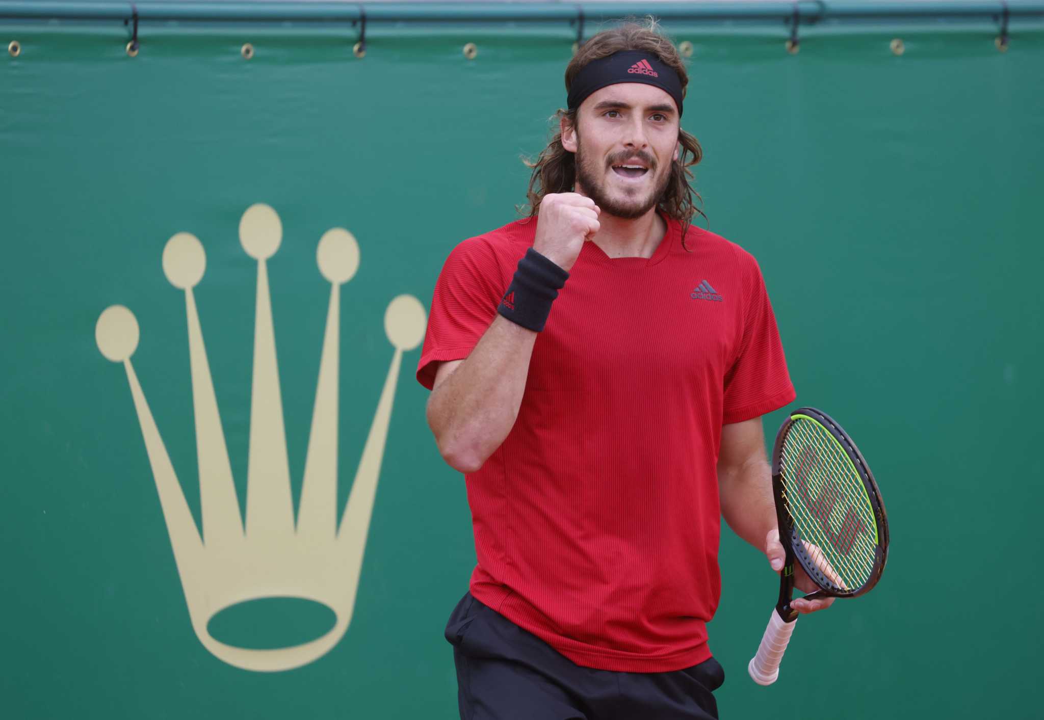 Циципас сегодня. Стефанос циципас вне корта. Стефанос циципас теннис. Стефанос циципас. Циципас сегодня.