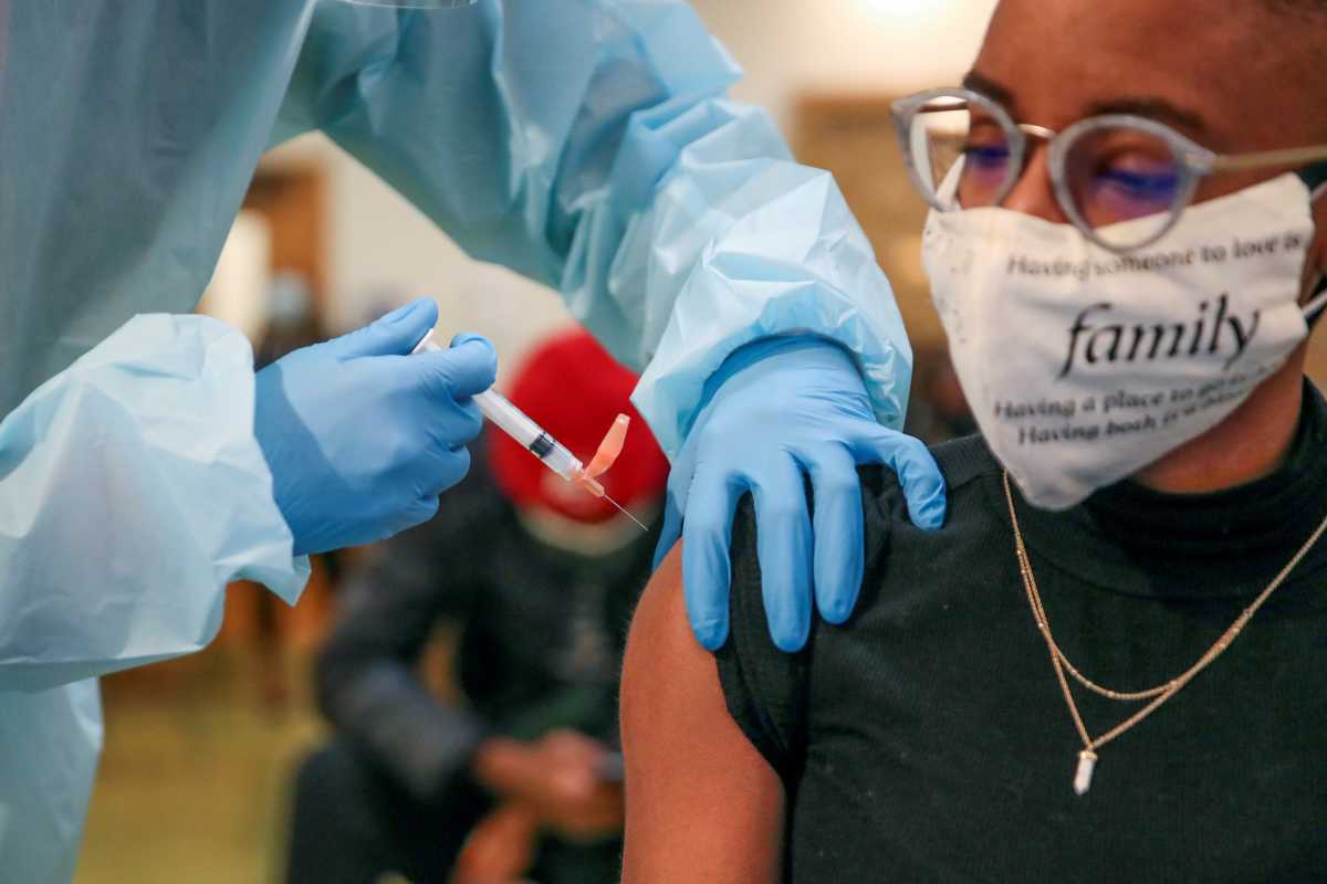 Κορονοϊός: Το «πιστοποιητικό εμβολιασμού» θα διχάσει τις ΗΠΑ ή θα επιβληθεί από την ίδια τη ζωή;