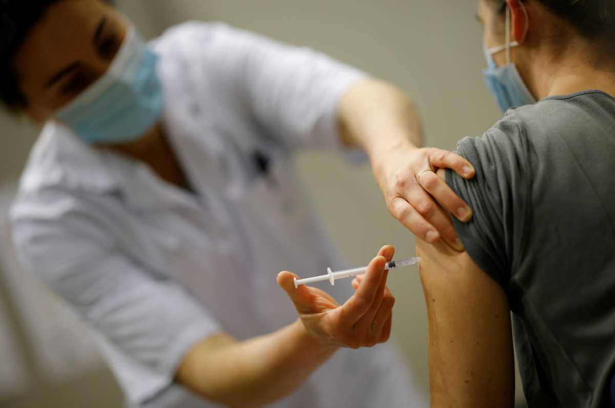 ECDC: Σχεδόν 17 εκατ. δόσεις εμβολίων χορήγησε η Ευρώπη την περασμένη εβδομάδα