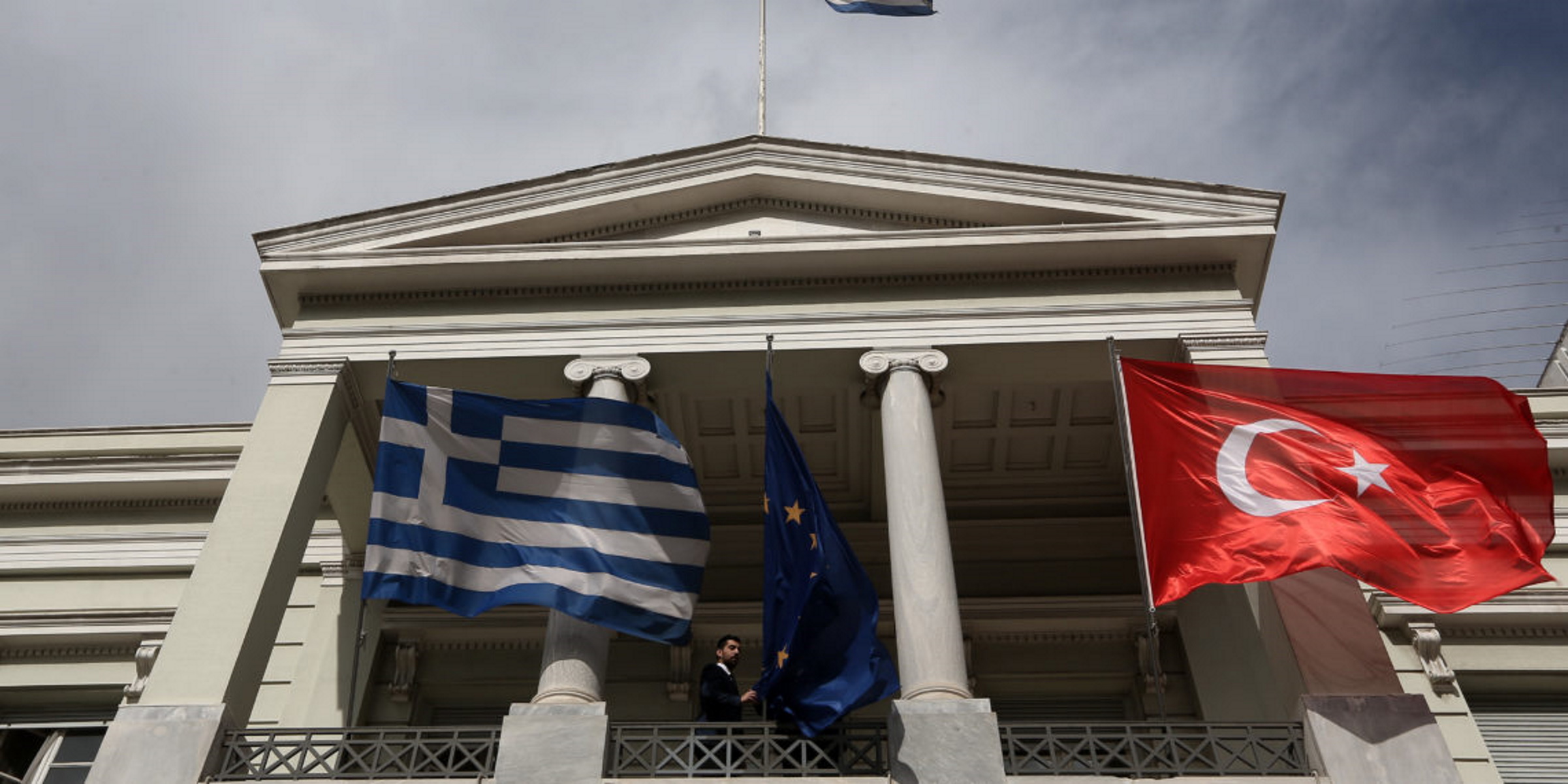 Έντονη αντίδραση της Ελλάδας για τις τουρκικές προκλήσεις με τον πρόεδρο της Παμποντιακής Ομοσπονδίας Ελλάδος