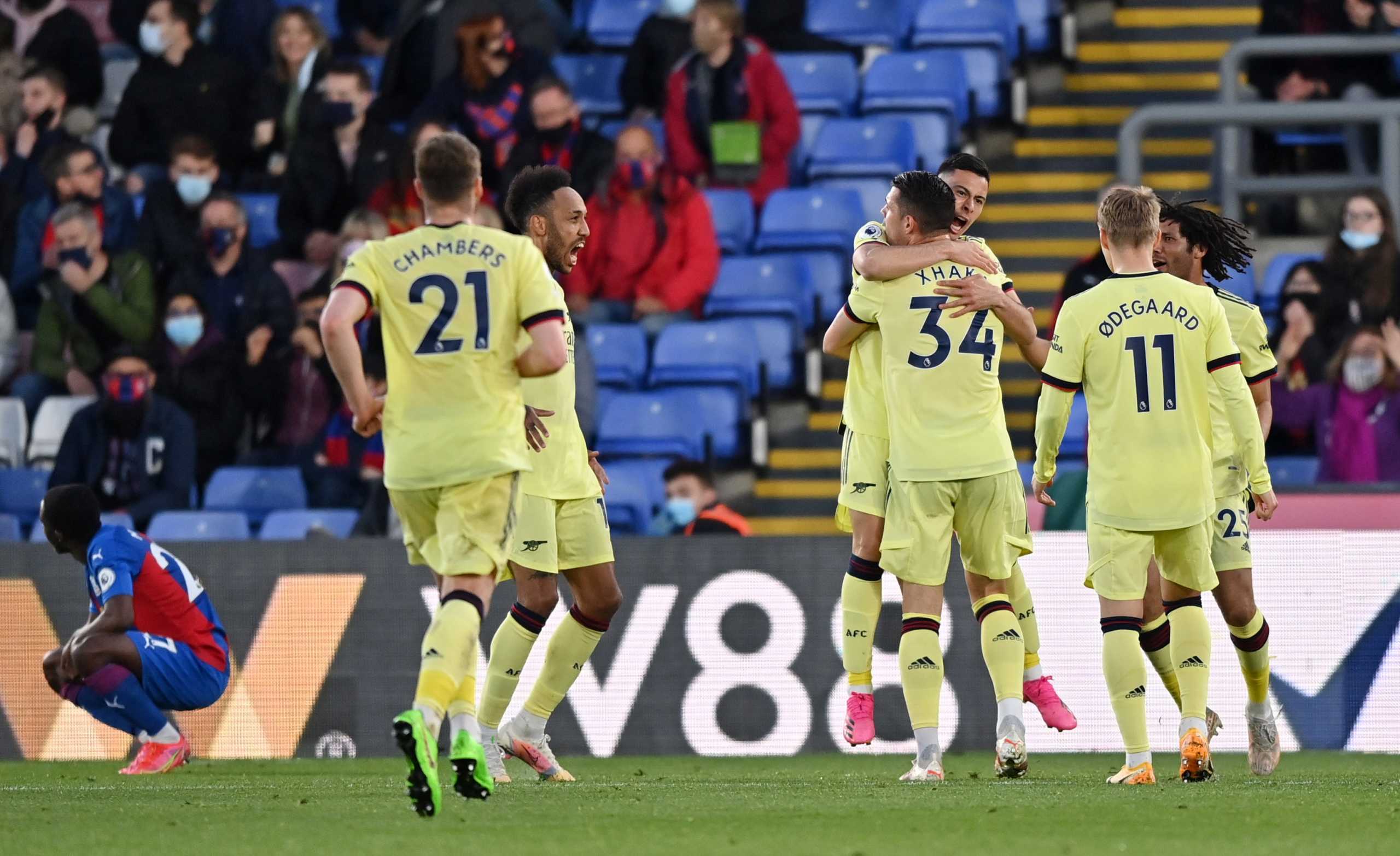 Soccer Football - Premier League - Crystal Palace v Arsenal - Selhurst Park, London, Britain - May 19, 2021 Arsenal's Gabriel Martinellie celebrates scoring their second goal with teammates Pool via REUTERS