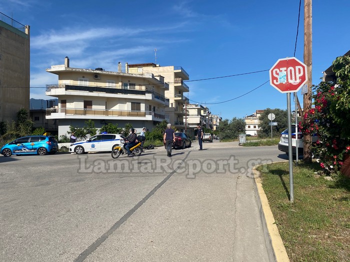 Λαμία: Το λάθος του οδηγού που έφερε τροχαίο ατύχημα – Αυτοκίνητο συγκρούστηκε με μηχανή