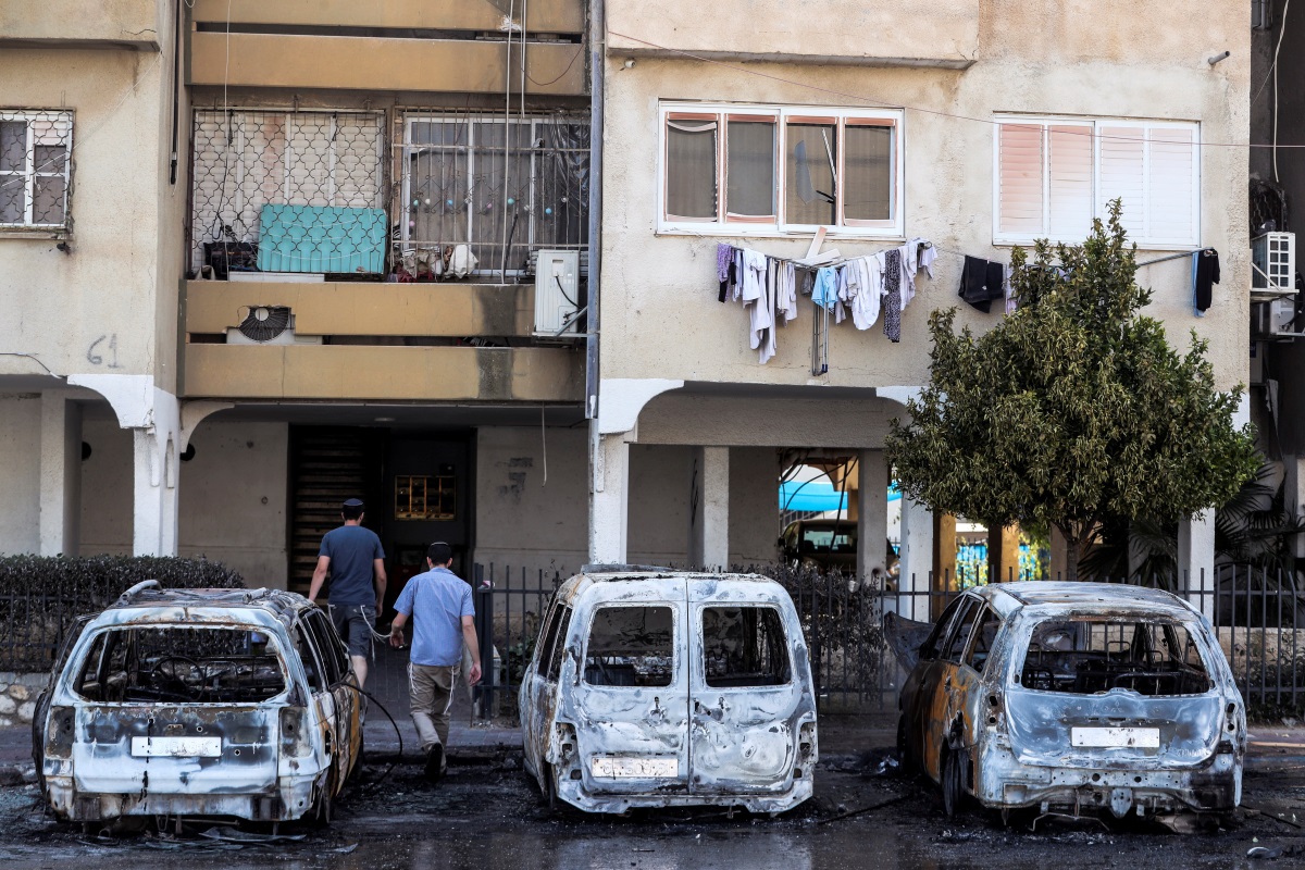 Ισραήλ: «Πογκρόμ από Άραβες διψασμένους για αίμα» στην πόλη Λοντ καταγγέλλει ο Πρόεδρος Ρίβλιν