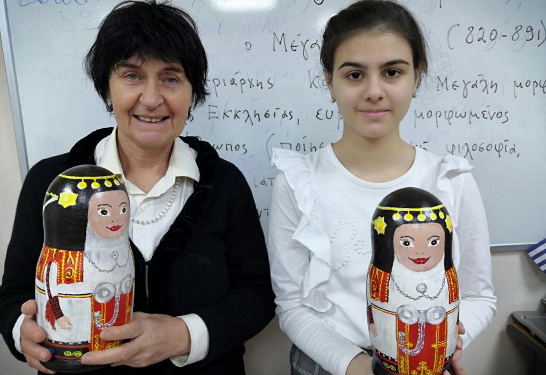 Eordaialive.com - Τα Νέα της Πτολεμαΐδας, Εορδαίας, Κοζάνης Ματριόσκα: Για πρώτη φορά η ρωσική κούκλα έγινε Ελληνίδα (φωτο)