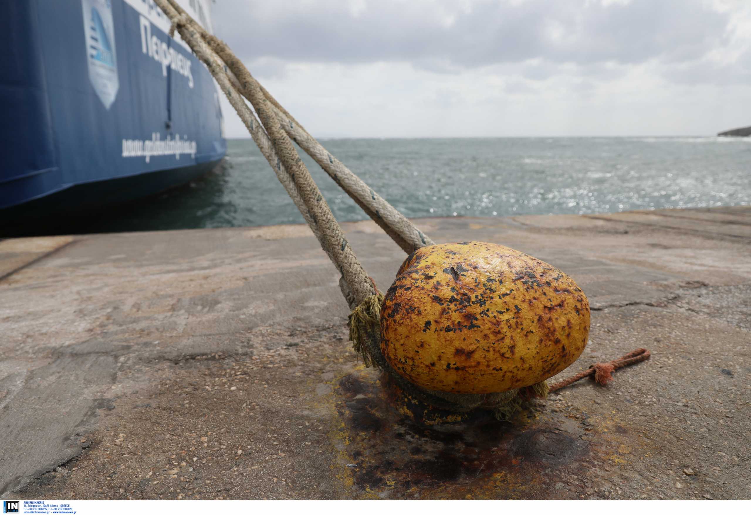 Λαύριο: Ζημιές σε σκάφη μετά από θραύση κάβων κρουαζιερόπλοιου
