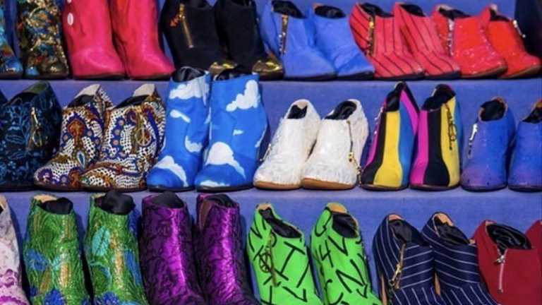 «The Beautiful Collection: Prince’s Custom Shoes» - Η θρυλική συλλογή παπουτσιών του Prince από διαμάντια και χρυσό (pics, vid)
