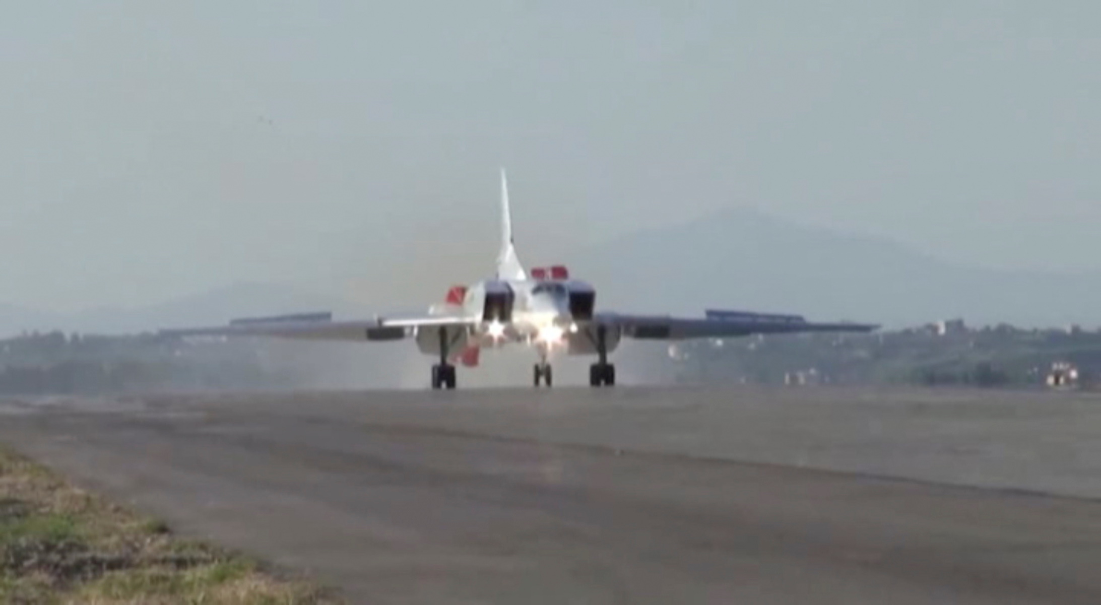 Ρωσία: Κάνει «προβολή ισχύος» με στρατηγικά βομβαρδιστικά Tu-22M3 στη Συρία!