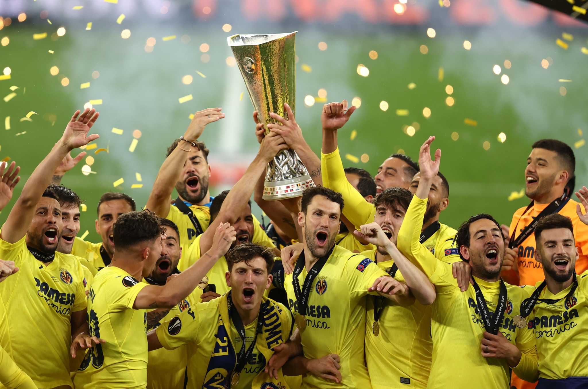 1 матчи лиги европы. Финал Лиги Европы УЕФА 2021. Вильярреал выиграл Лигу Европы. Финал Лиги Европы УЕФА 2020.