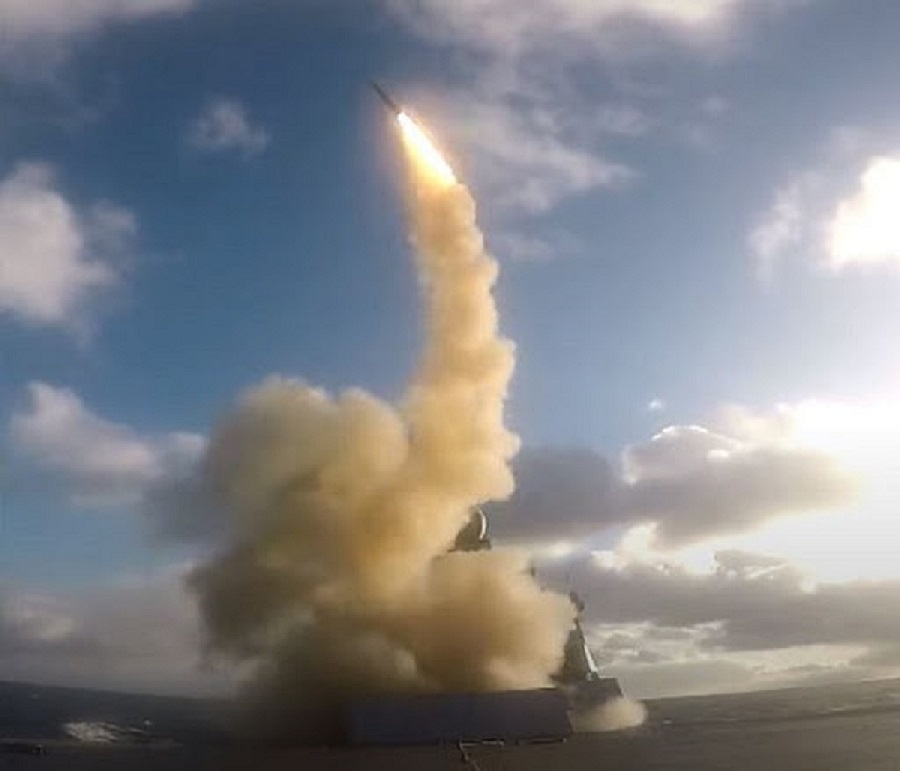 Aster 30: Καρέ καρέ υπερηχητική αναχαίτιση από πανίσχυρο γαλλικό πύραυλο φρεγάτας (video)