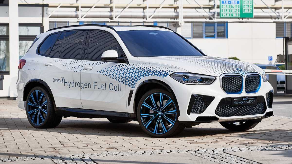 Έρχεται η BMW X5 που θα καίει υδρογόνο! (pics)
