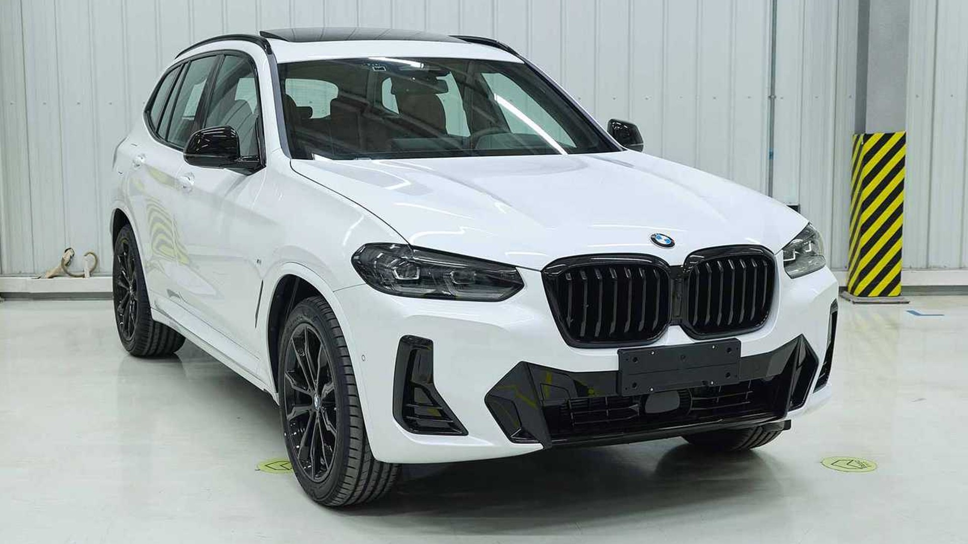 Αυτές είναι οι ανανεωμένες BMW X3 και iX3 (pics)