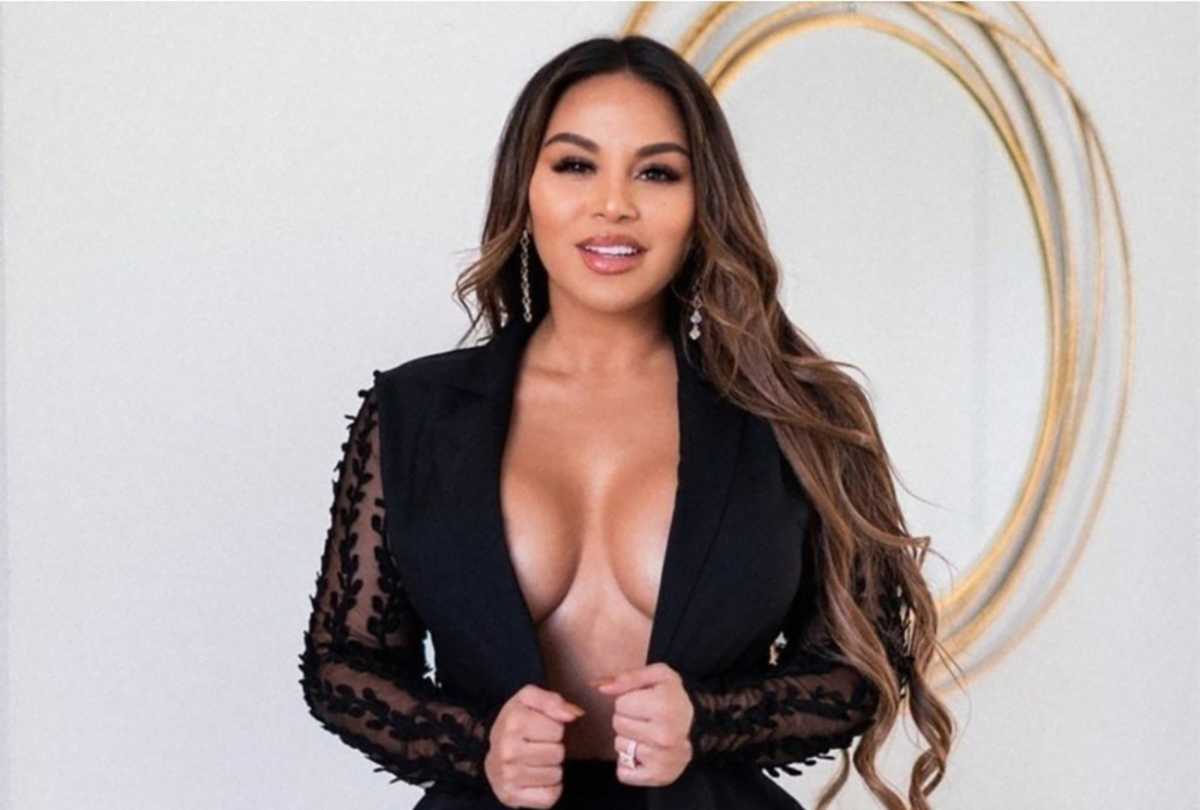 Οι χυμώδεις καμπύλες της Dolly Castro “κολάζουν” το Instagram