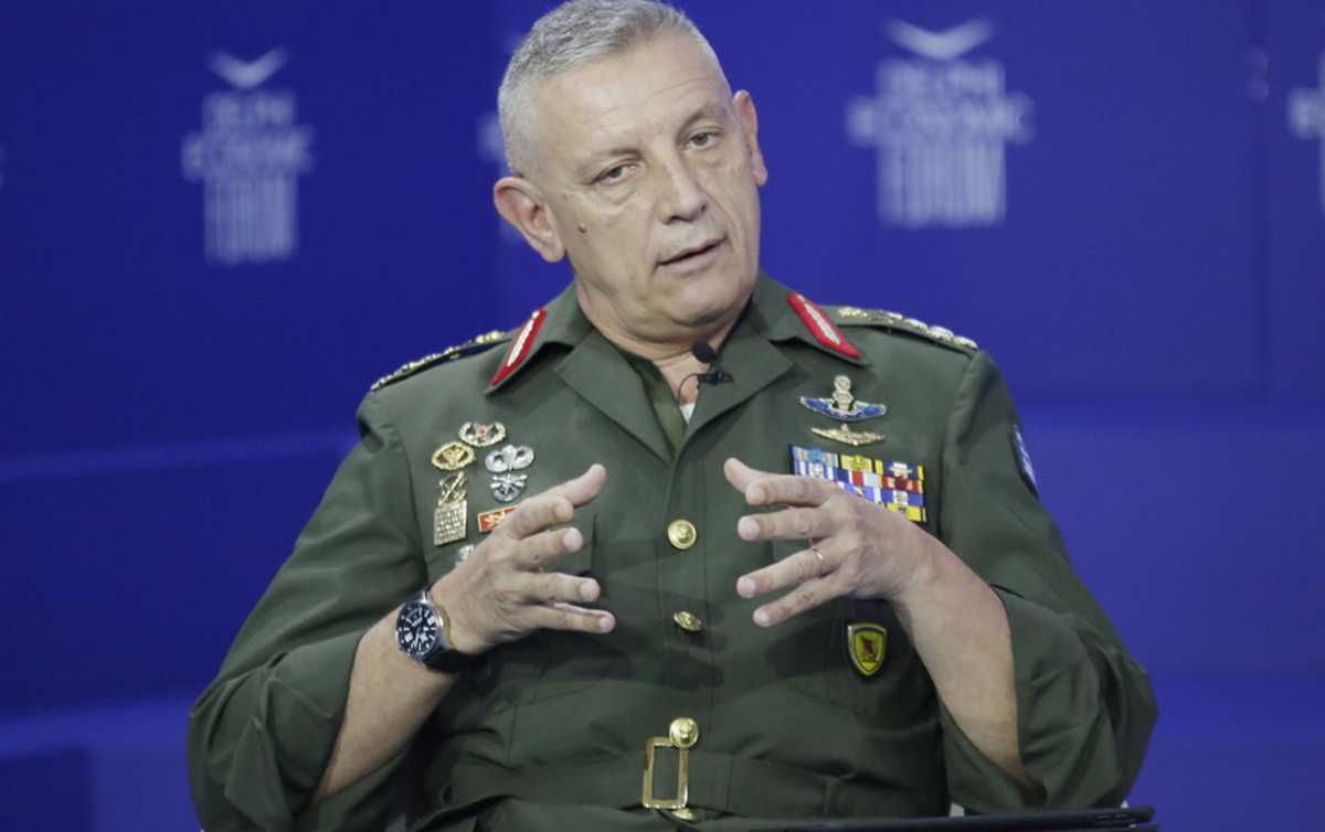 Ο πρώην υπουργός Εθνικής Άμυνας Ευάγγελος Αποστολάκης συμμετέχει σε πάνελ, κατά την 6η ημέρα του 6oυ Οικονομικού Φόρουμ των Δελφών, στο Μέγαρο του Ζαππείου, Παρασκευή 14 Μαΐου 2021. Στο φετινό Φόρουμ συμμετέχουν 800 υψηλοί καλεσμένοι ομιλητές από 42 χώρες. Το φετινό πρόγραμμα έχει μεγάλη διάρκεια επειδή περιλαμβάνει αρκετές και σημαντικές ενότητες αφιερωμένες στην Ελληνική Επανάσταση του 1821. ΑΠΕ-ΜΠΕ