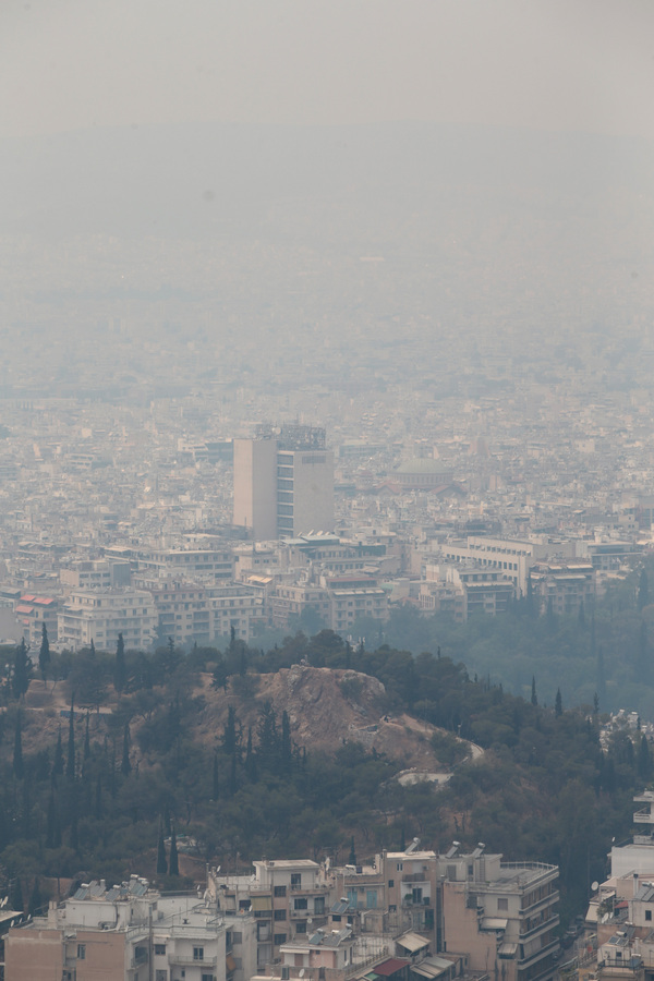 fotia kapnoi athina4