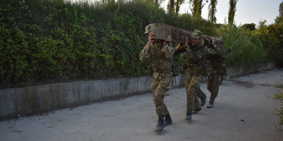 ΥΠΕΘΑ: Tι γίνεται με τα ηλικιακά όρια αποστρατείας αξιωματικών των Ενόπλων Δυνάμεων