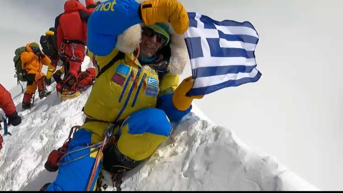 Έλληνας αλπινιστής κόλλησε κορονοϊό στο Κατμαντού και τα 4.700 μέτρα υψόμετρο – Τι λέει ο ίδιος