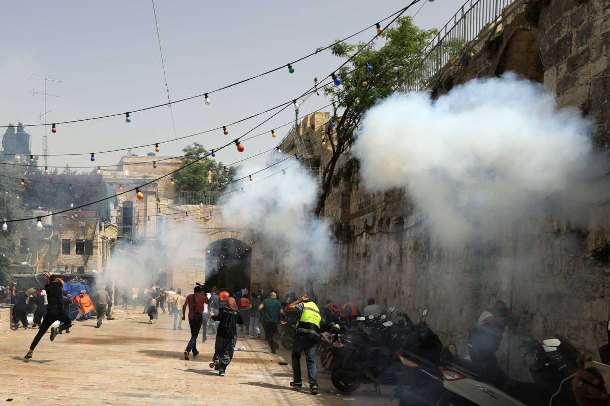 Ισραήλ: Εκτός ελέγχου η κατάσταση στην Ιερουσαλήμ – Πάνω από 300 τραυματίες