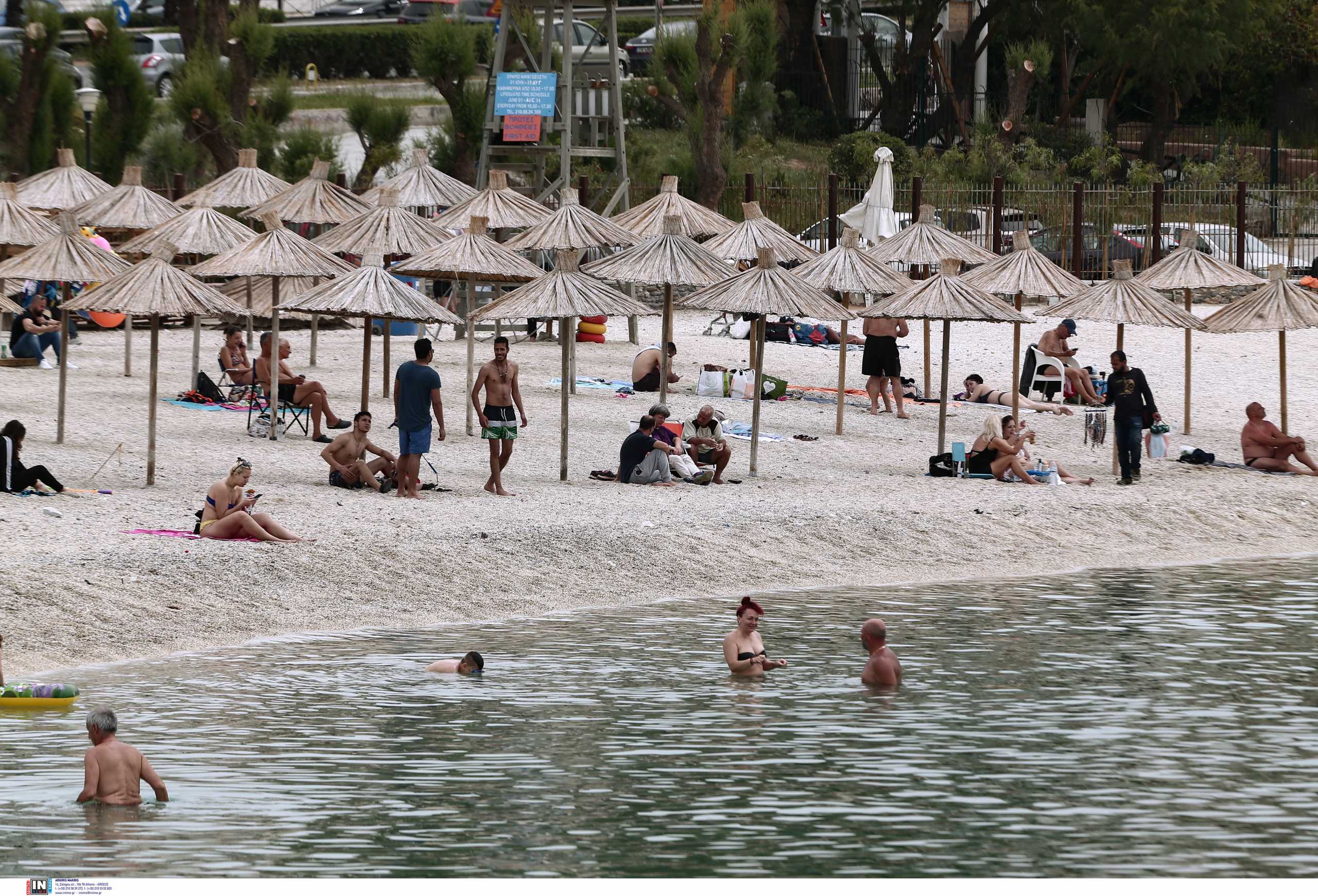 Καιρός σήμερα: Καλοκαιρινός με ήλιο και 30άρια – Πού μπορεί να βρέξει