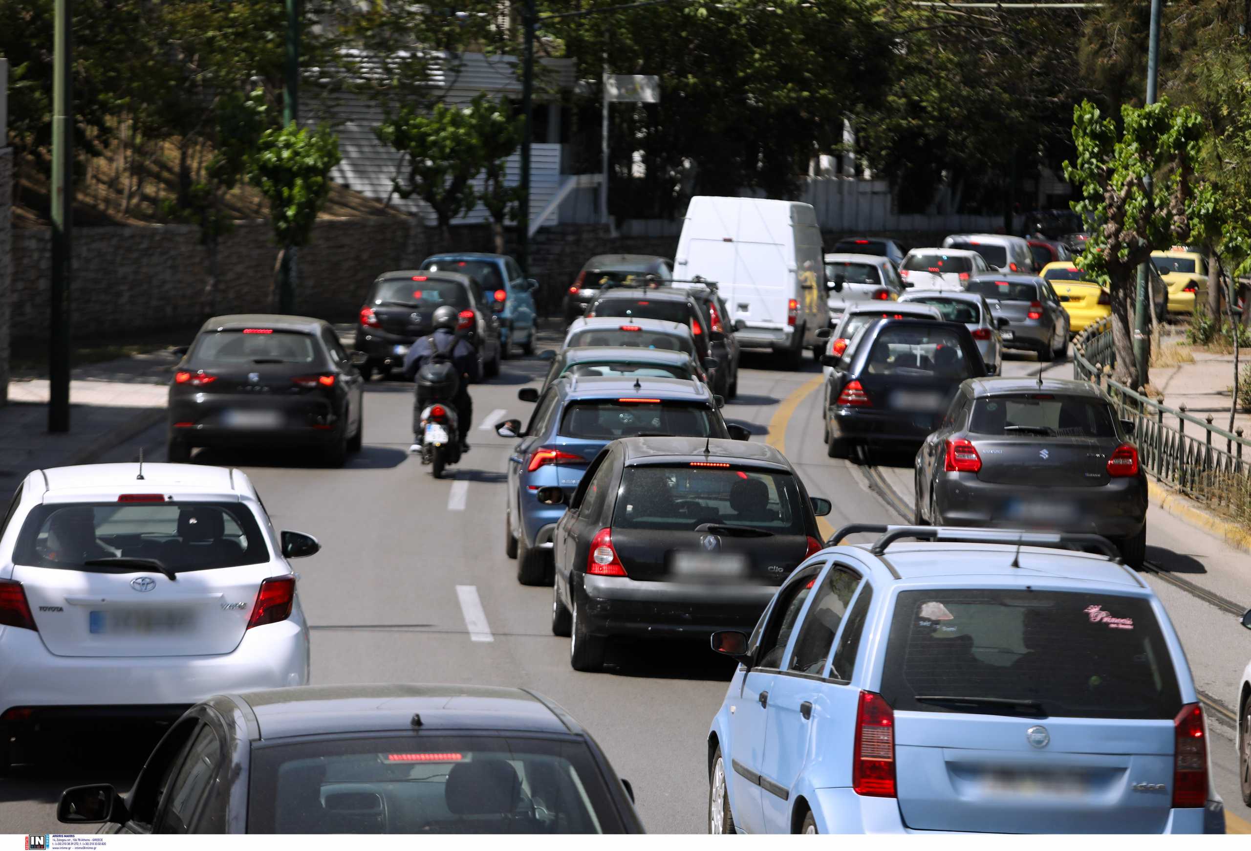 ***** ÐÑÏÓÏ×Ç - ÓÇÌÅÉÙÓÇ ÃÉÁ ÔÏÍ ÁÑ×ÉÓÕÍÔÁÊÔÇ ****
**  Ç öùôïãñáößá Ý÷åé ëçöèåß ÷ùñßò ôç ñçôÞ Üäåéá ôùí åéêïíéæüìåíùí. Ç äçìïóßåõóç ôùí ÷áñáêôçñéóôéêþí ôïõò ãßíåôáé áðïêëåéóôéêÜ ìå åõèýíç ôïõ ÷ñÞóôç **