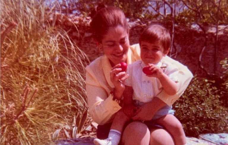Κυριάκος Μητσοτάκης: Η φωτογραφία με τη μητέρα του εννέα χρόνια μετά το θάνατό της