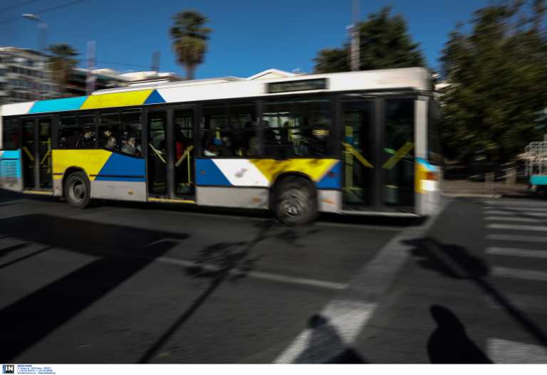 Φωτιά σε λεωφορείο της γραμμής Ε90, Πειραιάς – Πανεπιστημιούπολη