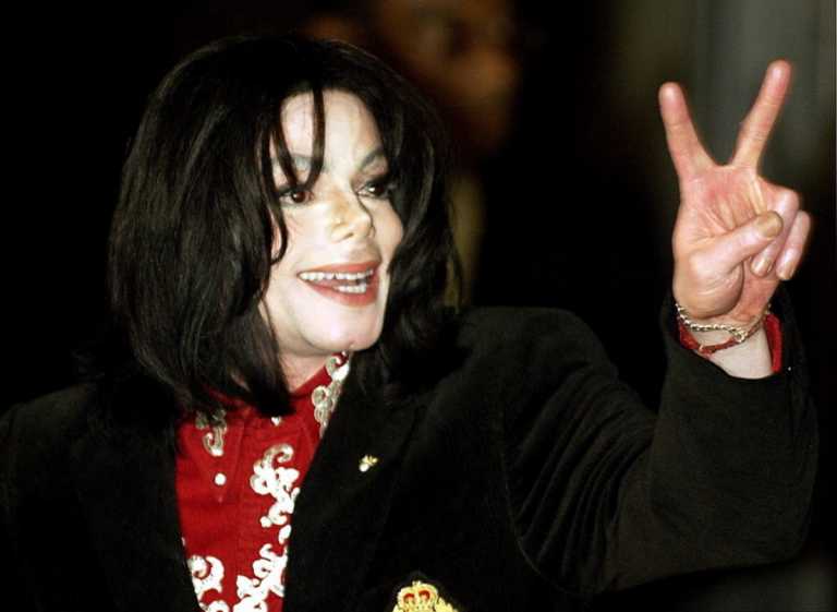 Μυθική συμφωνία των διαχειριστών της περιουσίας του Μάικλ Τζάκσον για το 50% των μουσικών δικαιωμάτων του