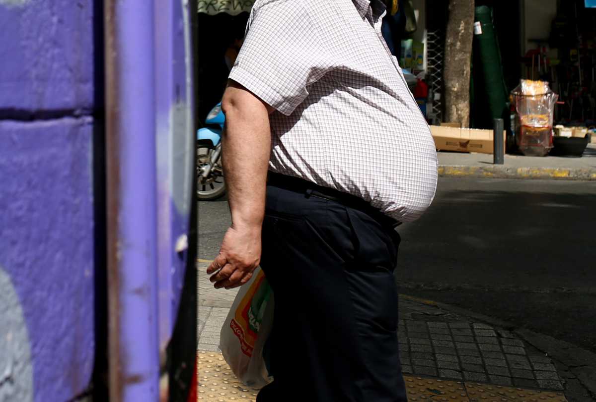Οι παχύσαρκοι άνδρες κινδυνεύουν περισσότερο από σοβαρή Covid-19