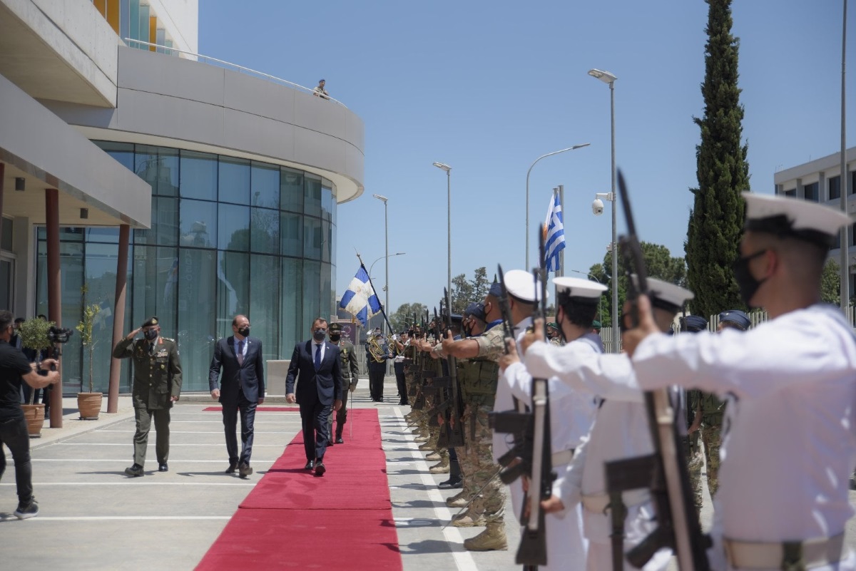 Παναγιωτόπουλος: Τα Rafale, οι νέες φρεγάτες και η «απομόνωση» της Άγκυρας