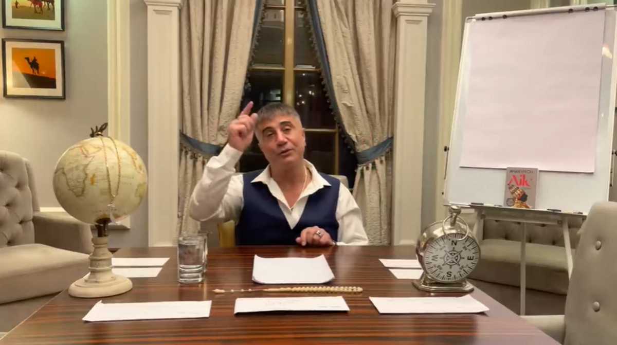 Ο μαφιόζος Πεκέρ «καίει» τον Ερντογάν: Στέλναμε όπλα και drones σε τζιχαντιστές!