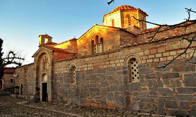 Αυτό είναι σπίτι του Αγίου Λουκά του Ιατρού στην Ελλάδα – Φωτογραφίες