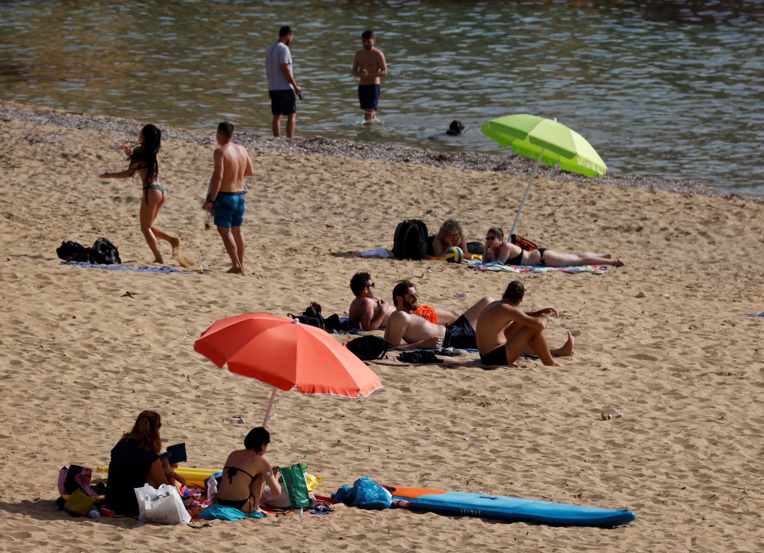 Βρετανία: Επιστροφή χρημάτων σε περίπτωση ακύρωσης διακοπών λόγω κορονοϊού