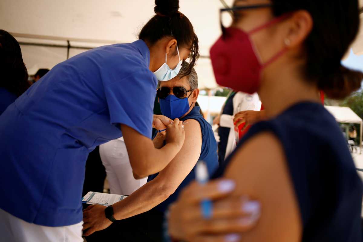 Χονγκ Κονγκ: Διήμερη άδεια στους δημόσιους υπαλλήλους που εμβολιάζονται