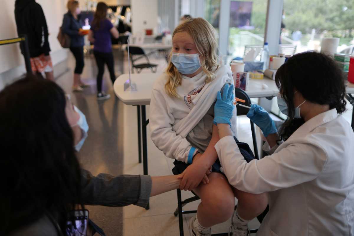 ΗΠΑ: Ξεκίνησε ο εμβολιασμός κατά του κορονοϊού στα παιδιά 12 με 15 ετών (pics)