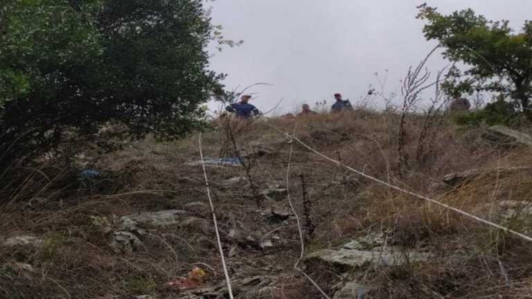 Ατύχημα στο ράλι ορεινής ανάβασης στην Εορδαία Κοζάνης με αυτοκίνητο να «φεύγει» σε χαράδρα 60 μέτρων