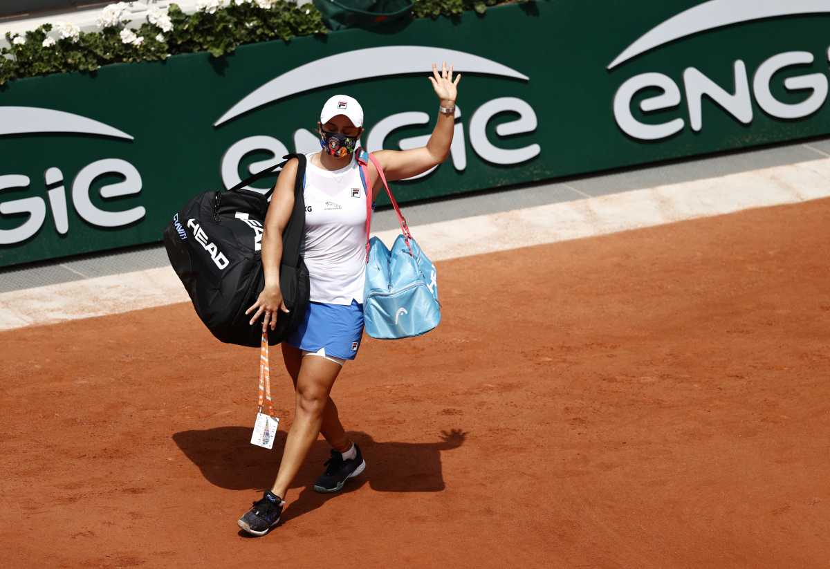 Εγκατέλειψε η Μπάρτι – Εκτός Roland Garros το Νο 1 στον κόσμο