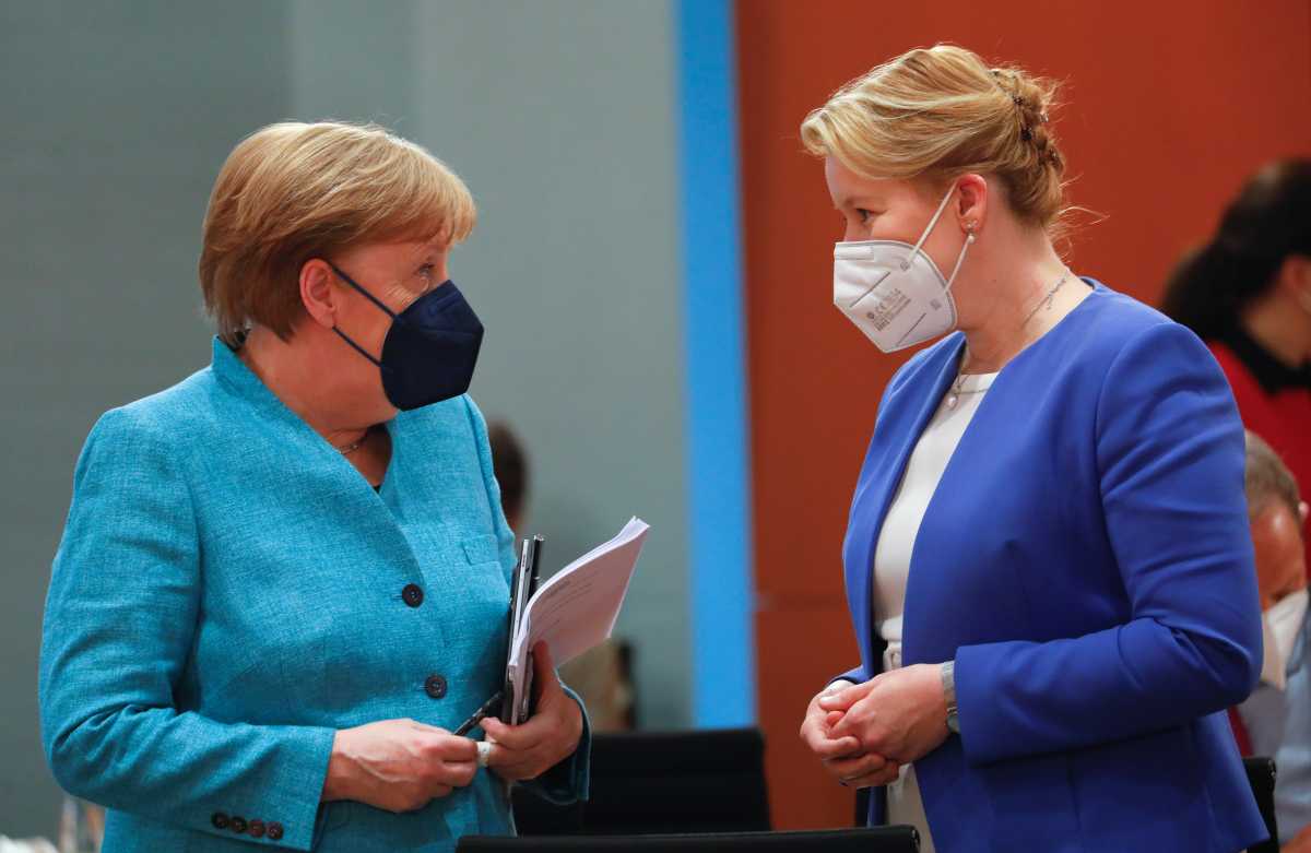 Γερμανία: Πανεπιστήμιο αφαίρεσε διδακτορικό πρώην υπουργού λόγω «εξαπάτησης»