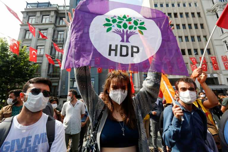 Τουρκία: Ξεμπλόκαρε με απόφαση δικαστηρίου η κρατική επιχορήγηση στο φιλοκουρδικό κόμμα