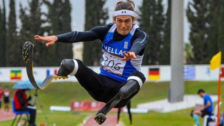 Παγκόσμιο ρεκόρ ο Μαλακόπουλος στο μήκος, χάλκινο μετάλλιο ο Μπακοχρήστος