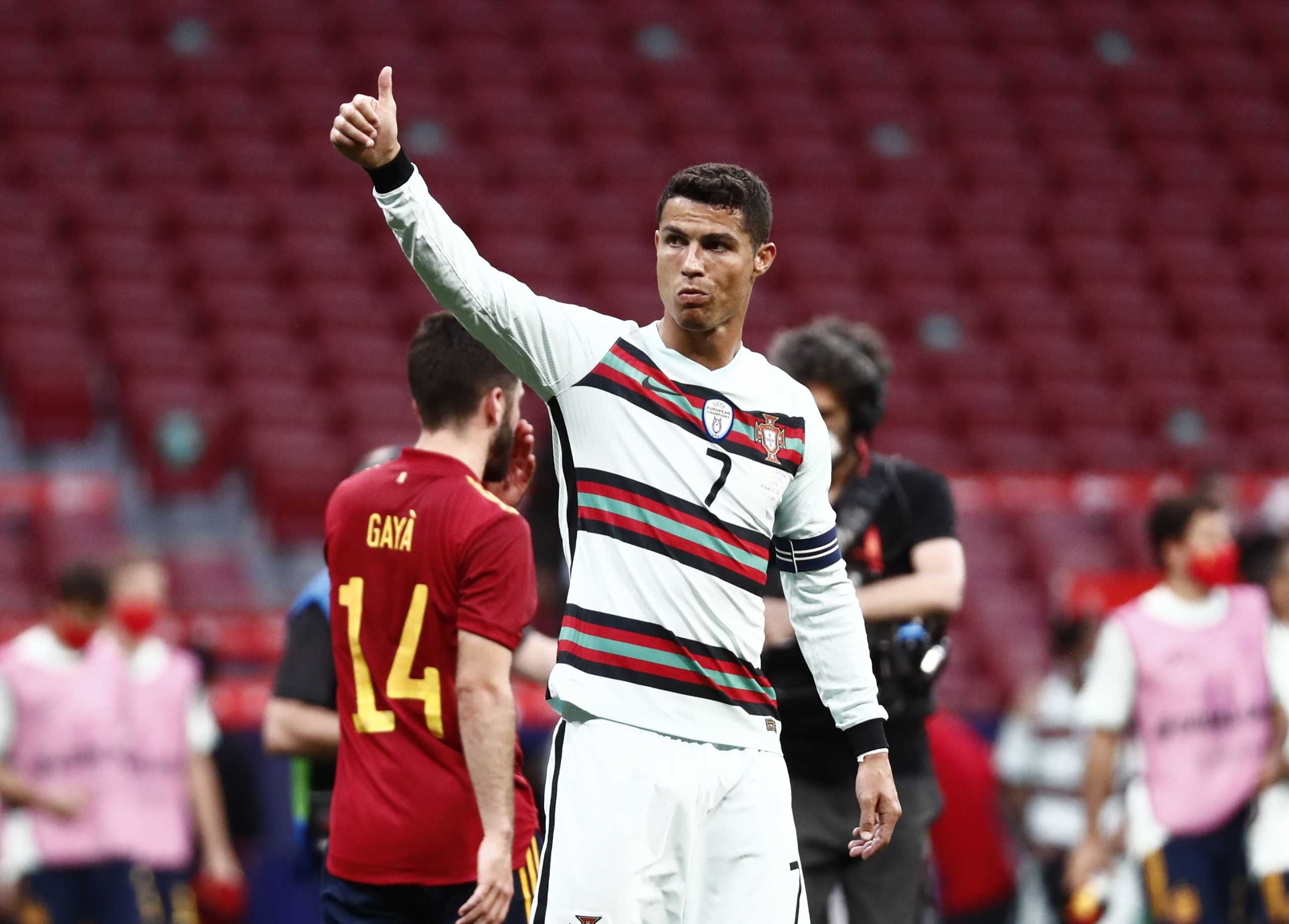 Soccer Football - International Friendly - Spain v Portugal - Wanda Metropolitano, Madrid, Spain - June 4, 2021 Portugal's Cristiano Ronaldo gestures to fans at the end of the mach REUTERS