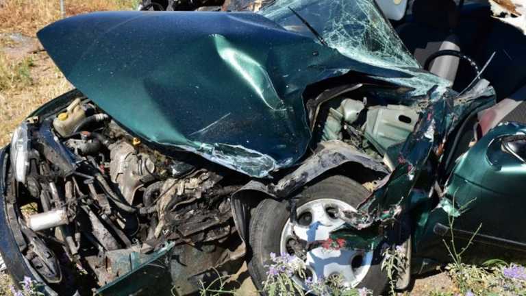 Τραγωδία στην Τρίπολη: Νεκρός 22χρονος οδηγός αυτοκινήτου – «Καρφώθηκε» σε μαντρότοιχο