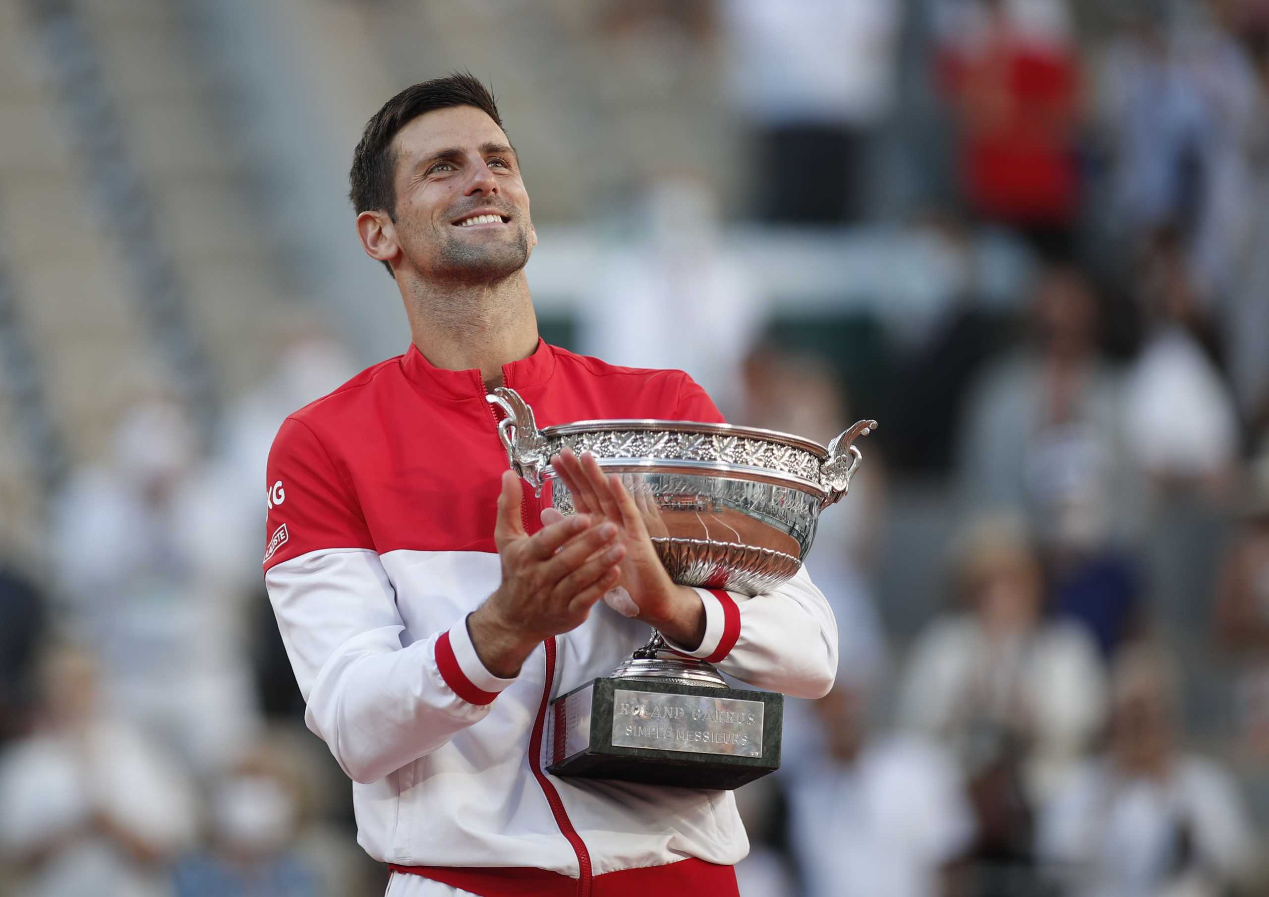 Australian Open: Ο Νόβακ Τζόκοβιτς κινδυνεύει να χάσει το ιστορικό Γκραν Σλαμ και σχεδόν 3 εκατομμύρια ευρώ