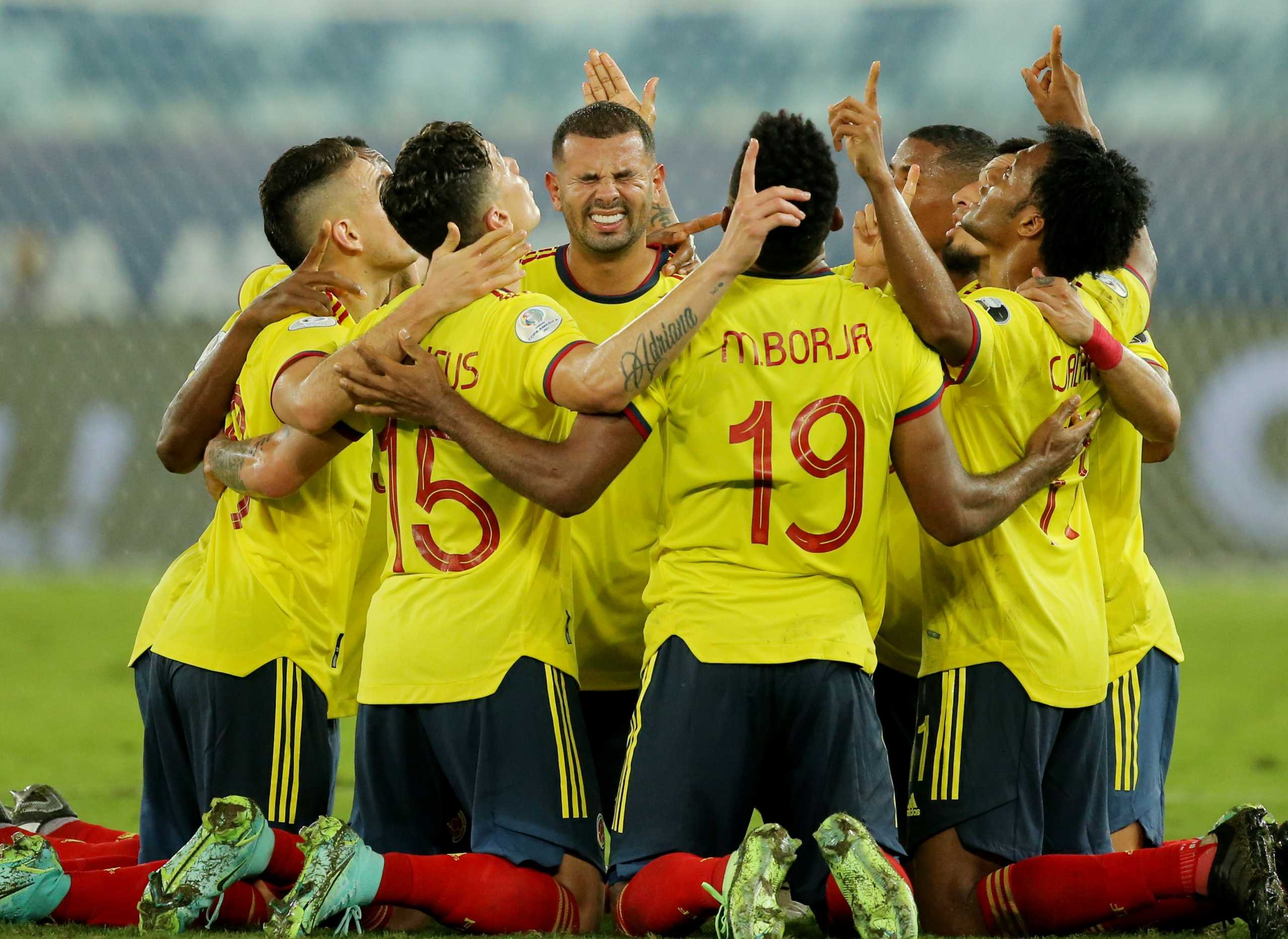 Soccer Football - Copa America 2021 - Group A - Colombia v Ecuador - Arena Pantanal, Cuiaba, Brazil - June 13, 2021 Colombia's Edwin Cardona celebrates scoring their first goal with teammates REUTERS
