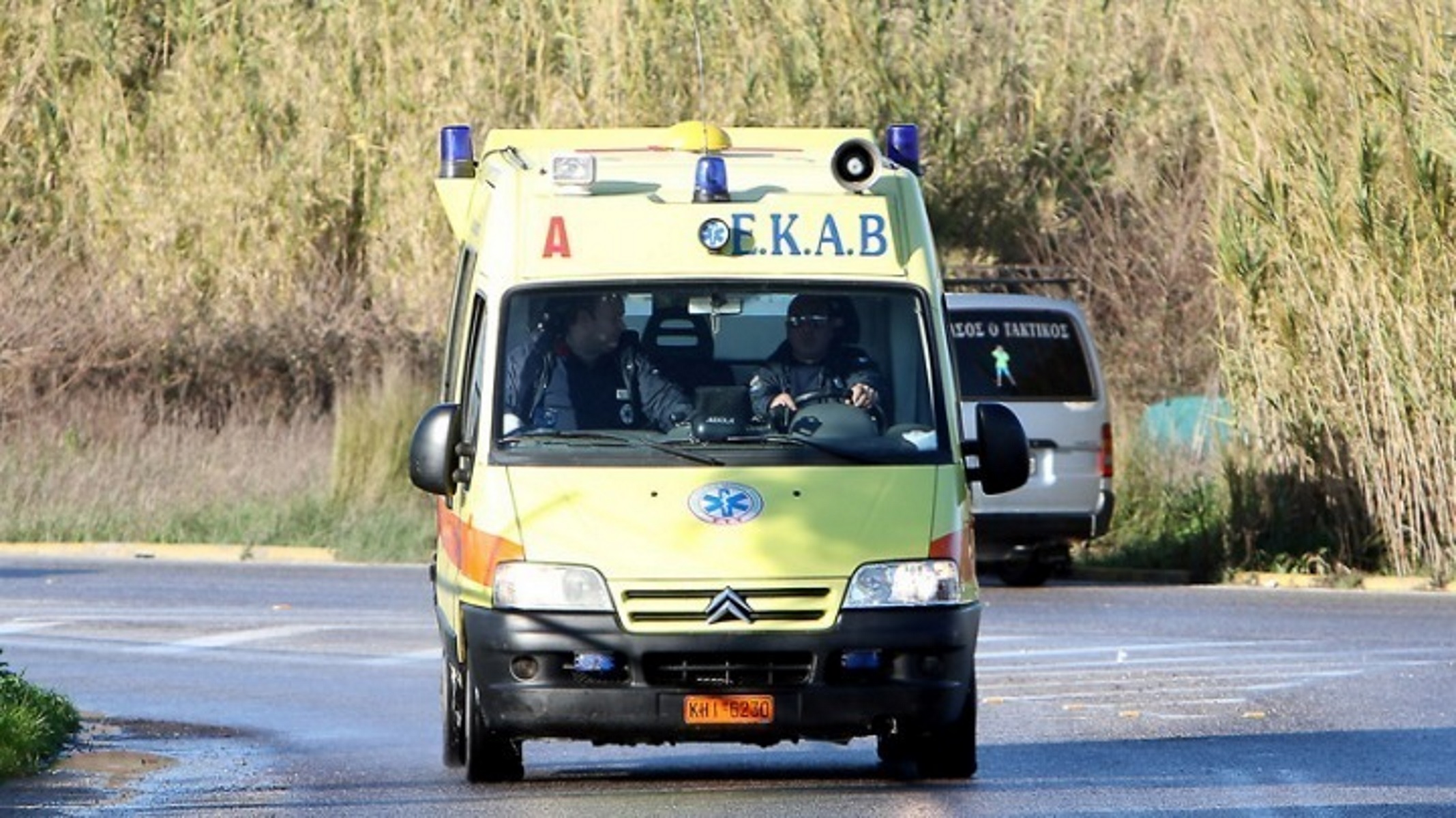 Θεσσαλονίκη: Τροχαίο δυστύχημα στην εθνική οδό με δύο νεκρούς και τρεις τραυματίες
